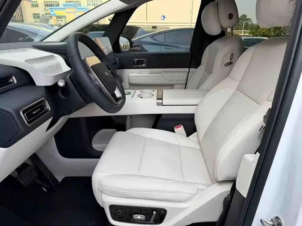 Li Auto MEGA 2025 из CN, фото 2