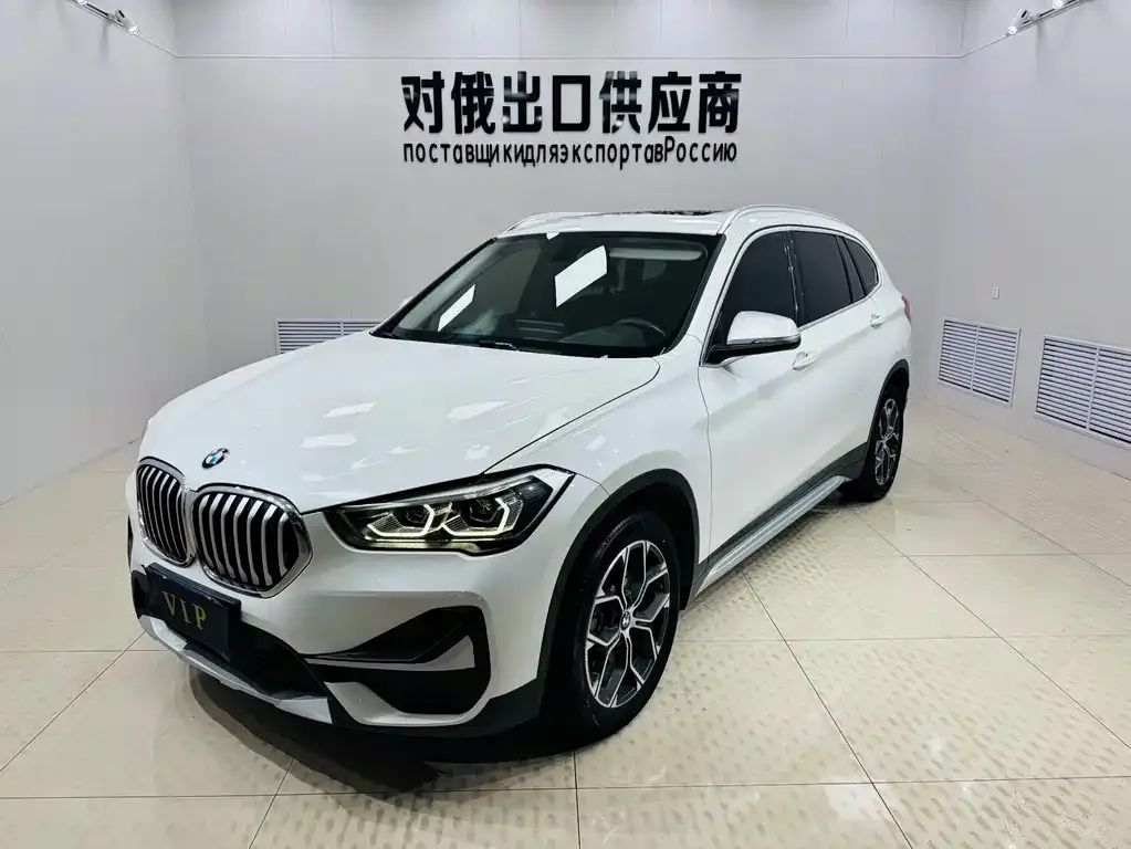 BMW X1 — фото 1