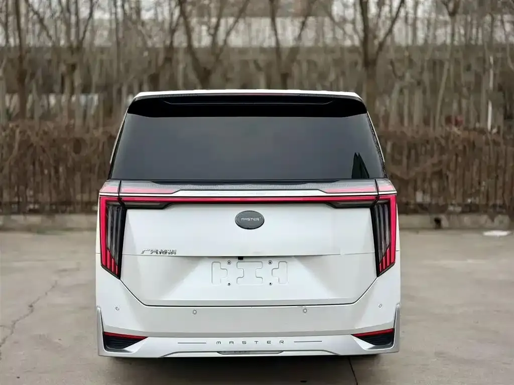 GAC Motor Trumpchi M8 — фото 2