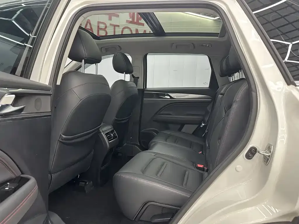 GAC Motor GS4 Plus — фото 8