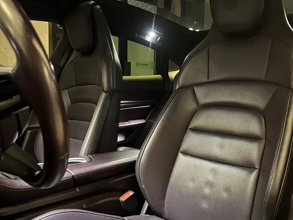 Porsche Taycan 2023 из CN, фото 4