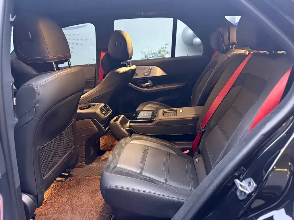 Mercedes-Benz GLE AMG — фото 9