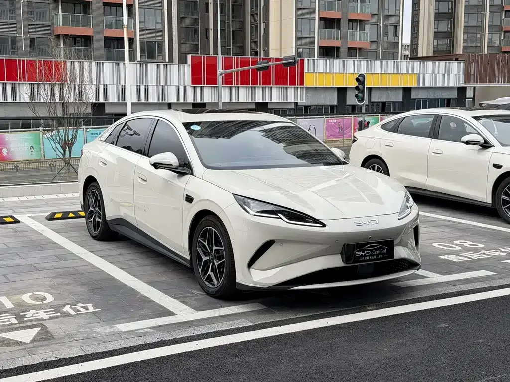 BYD Seal 06 — фото 10