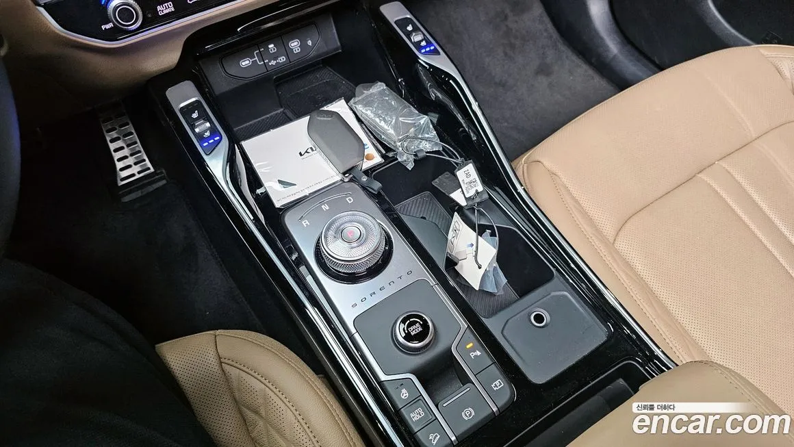Kia Sorento — фото 7