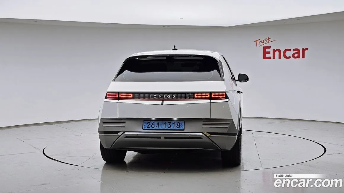 Hyundai Ioniq5 — фото 2