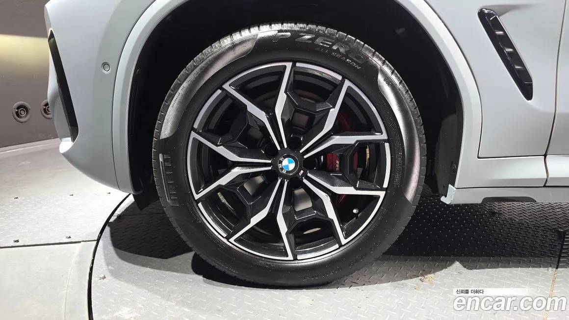 BMW X4 2022 из KR, фото 4