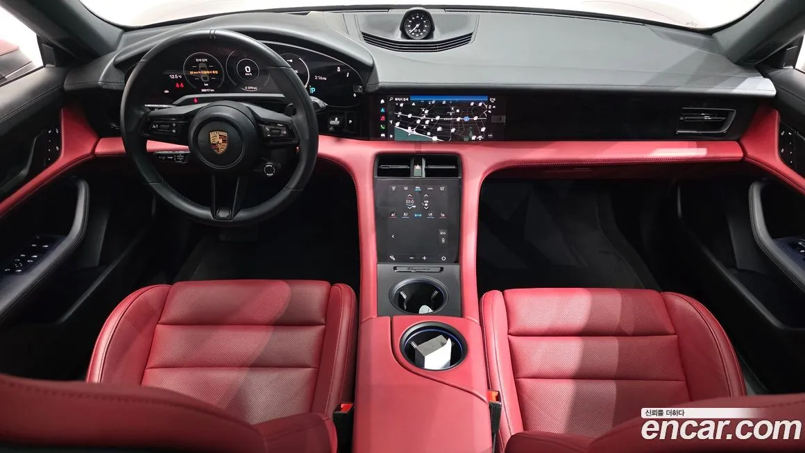 Porsche Taycan 2023 из KR, фото 5