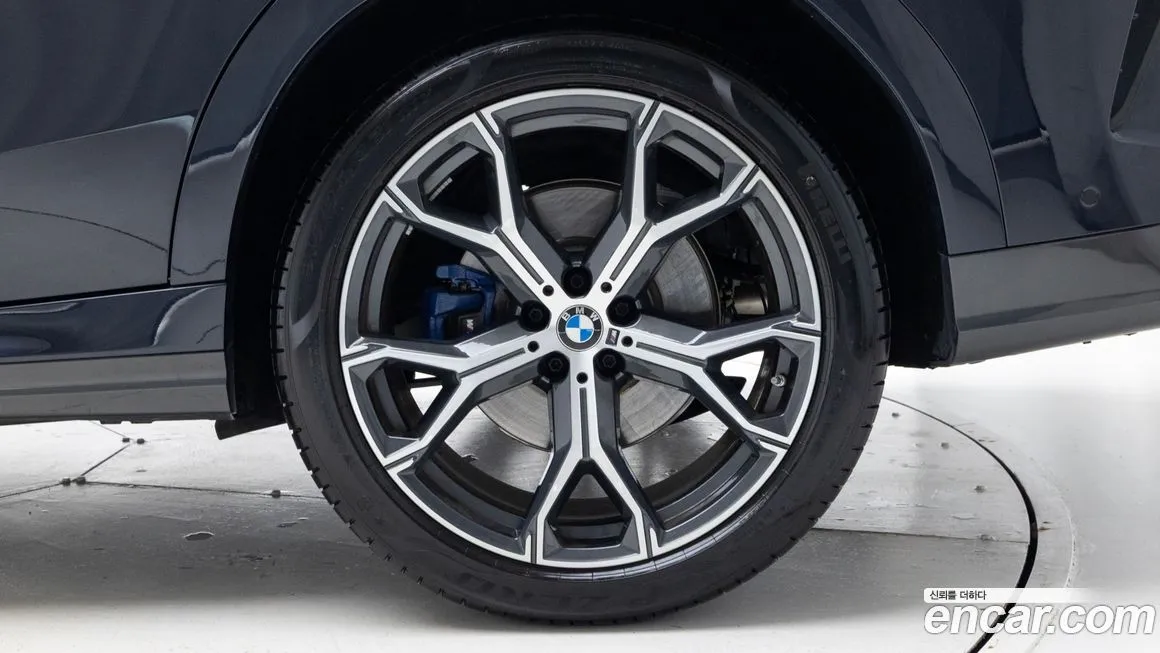 BMW X6 — фото 9