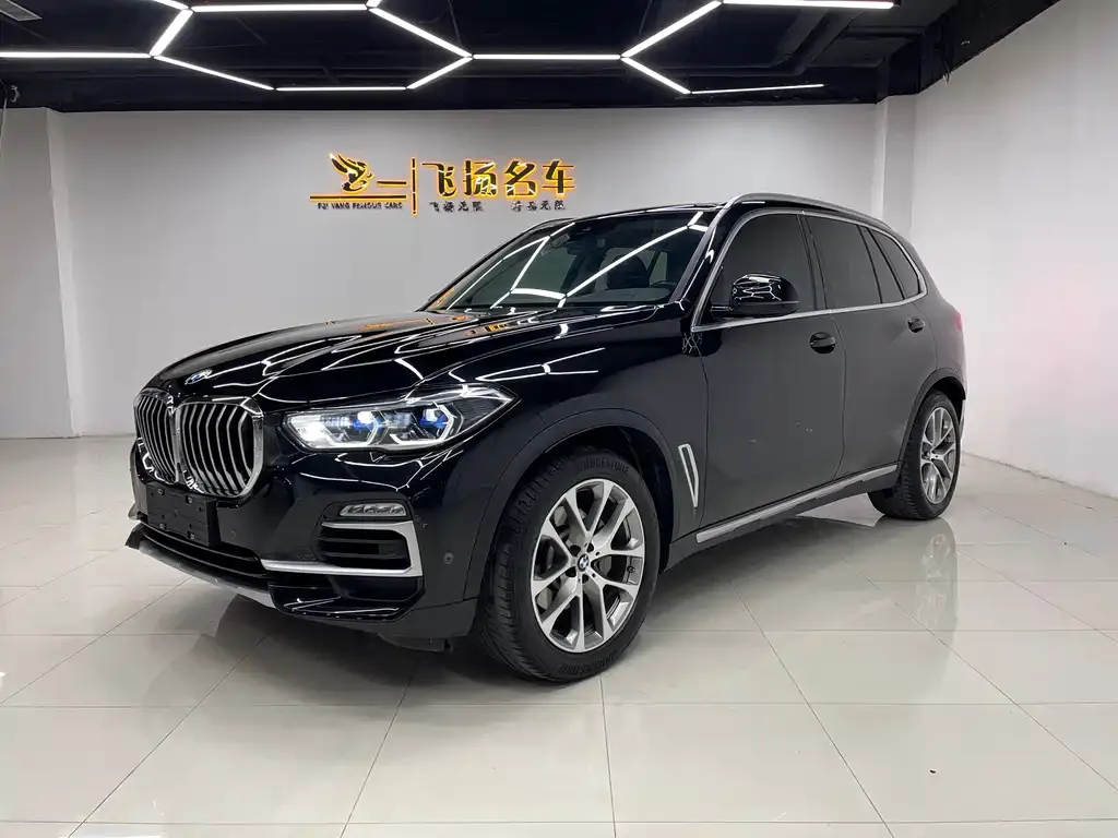 BMW X5 (Import)