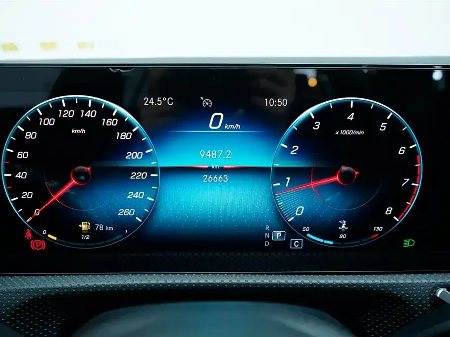 Mercedes-Benz A-Class — фото 10