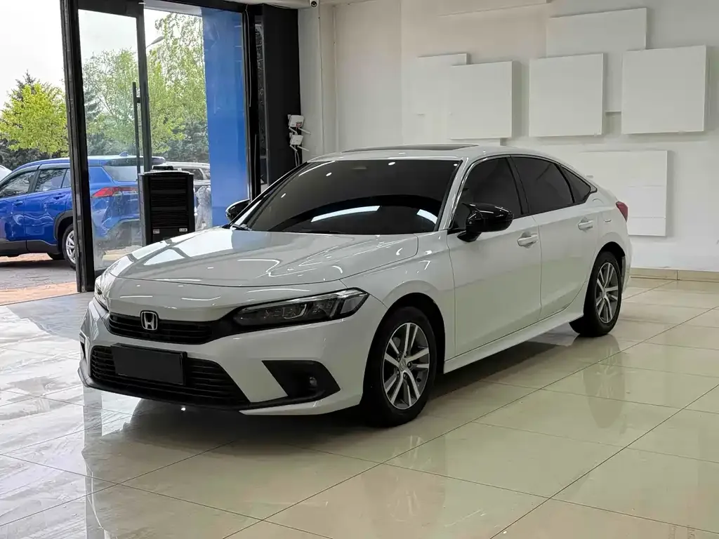 Honda Civic — фото 1