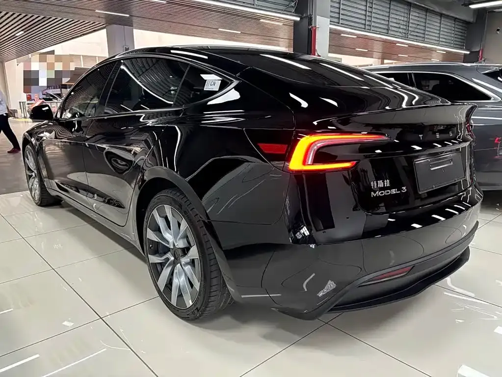 Tesla Model 3 2022 из CN, фото 5