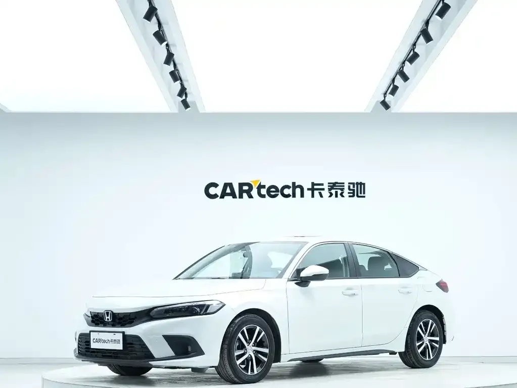 Honda Civic — фото 1