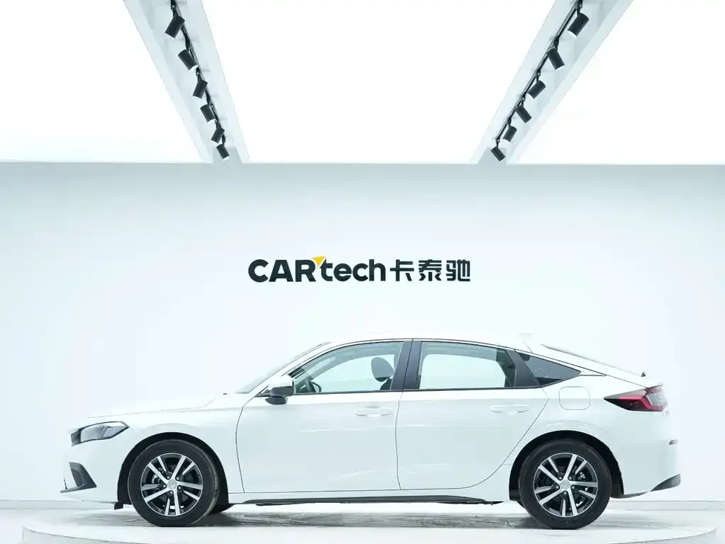 Honda Civic — фото 9