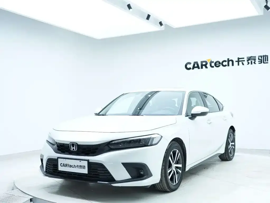 Honda Civic — фото 10