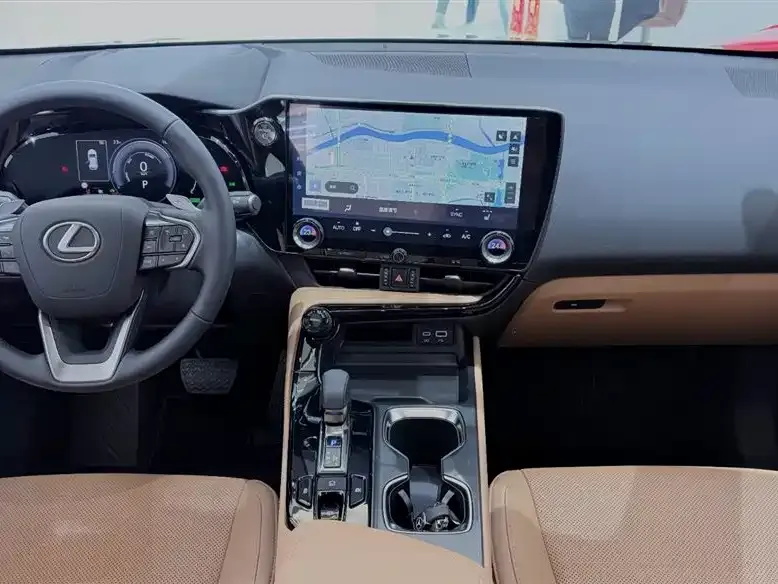 Lexus NX 2026 из CN, фото 2