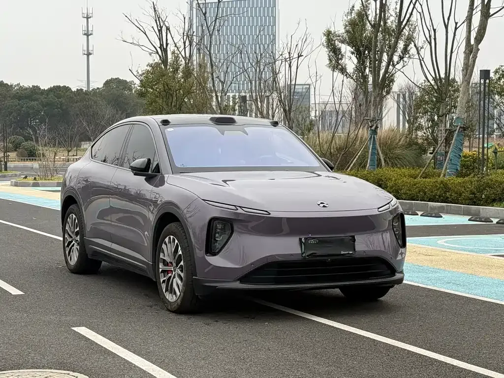 NIO EC6 — фото 10