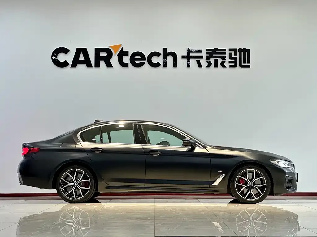 BMW 5 Series (Import) — фото 3