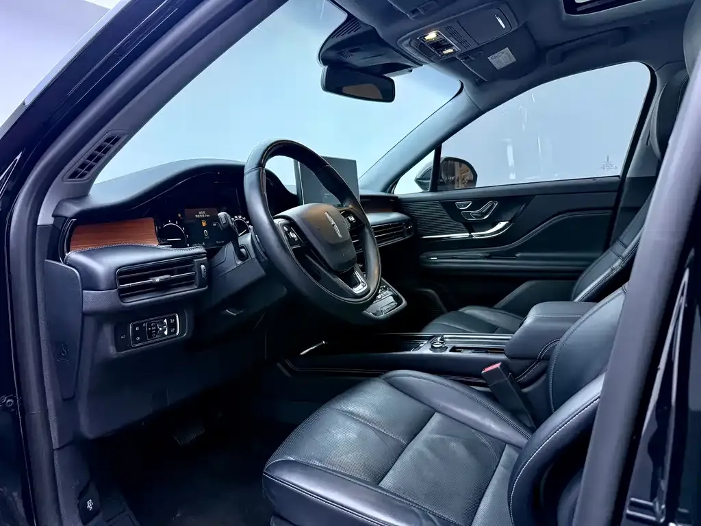 Lincoln Corsair 2021 из CN, фото 3