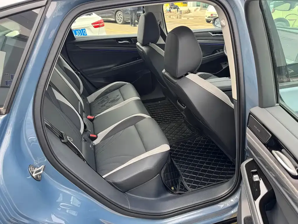 Volkswagen ID.7 VIZZION 2024 из CN, фото 7