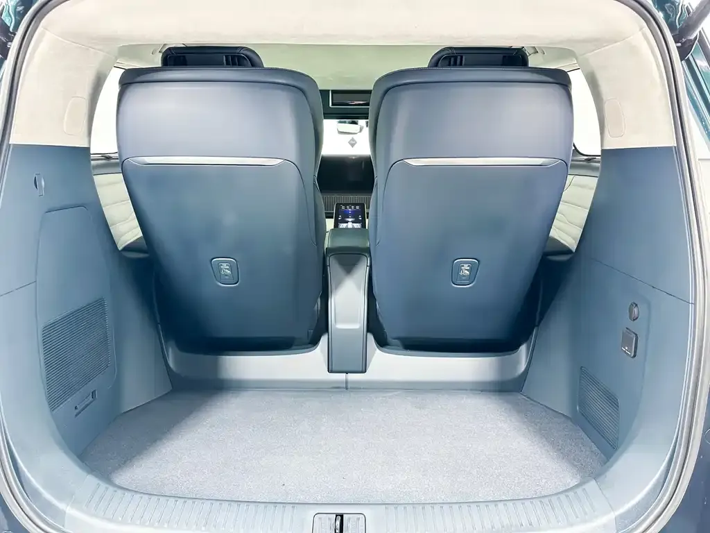 Buick Century 2023 из CN, фото 7
