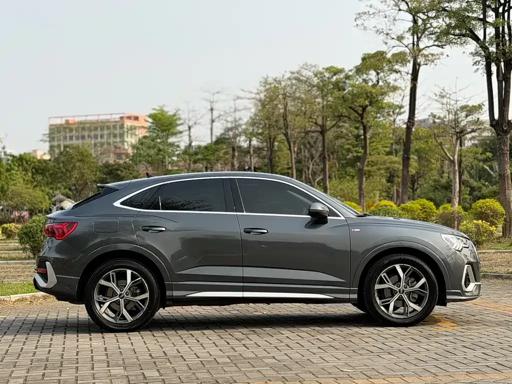 Audi Q3 Sportback 2021 из CN, фото 7