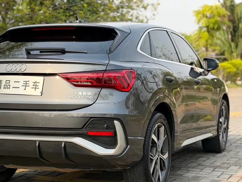 Audi Q3 Sportback 2021 из CN, фото 3