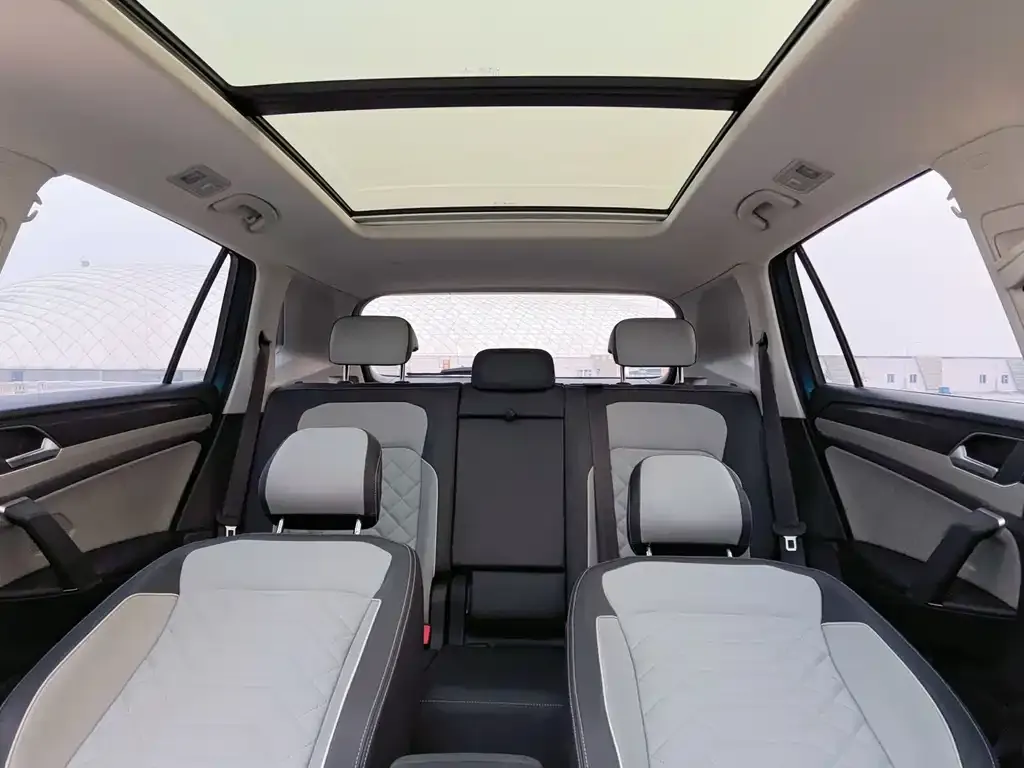 Volkswagen Tayron 2022 из CN, фото 8