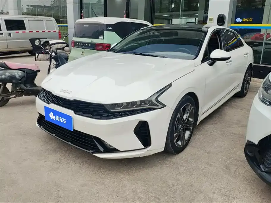 Kia K5 2022 из CN, фото 1