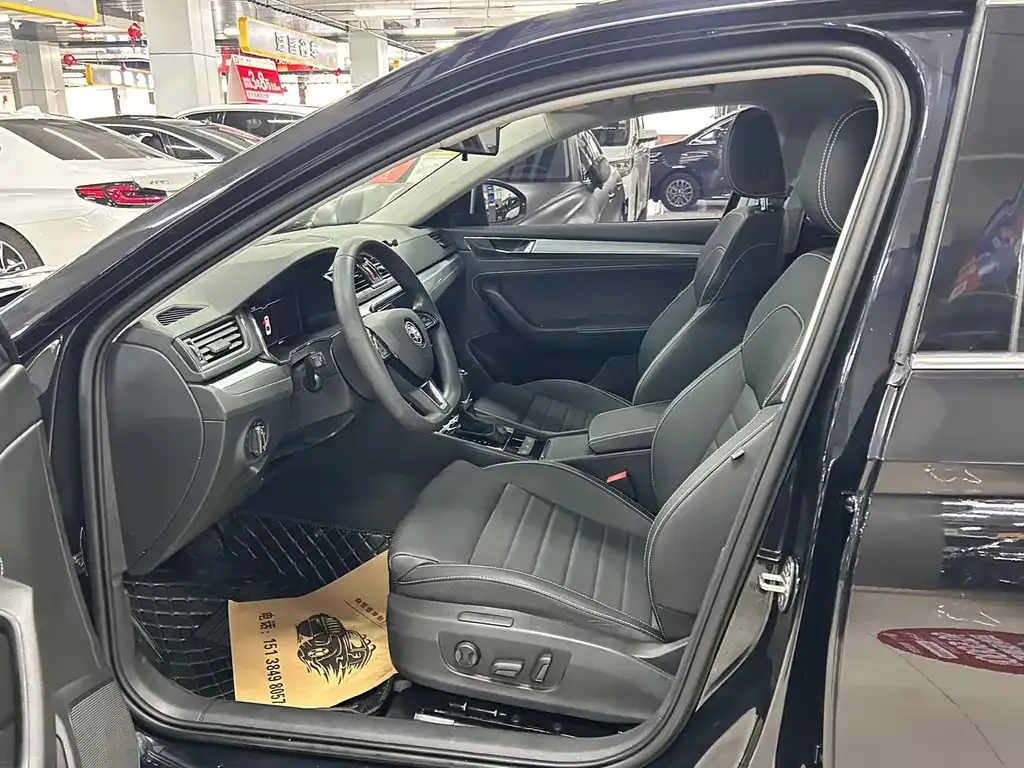 Skoda Superb 2024 из CN, фото 5