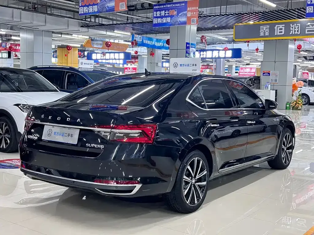Skoda Superb 2024 из CN, фото 2