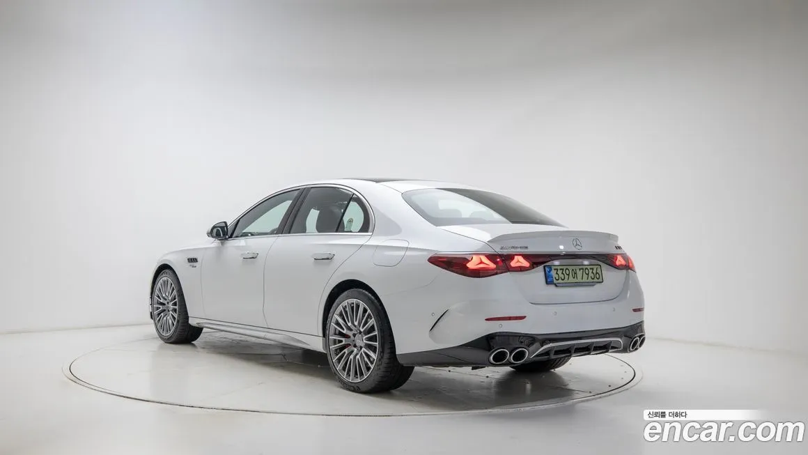 Mercedes-Benz E-Class 2025 из KR, фото 2