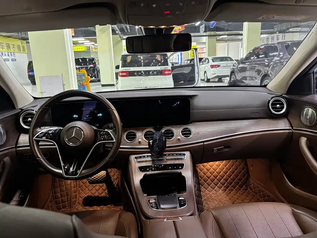 Mercedes-Benz E-Class 2021 из CN, фото 10