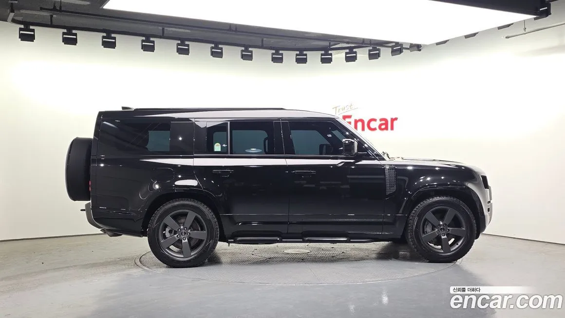 Land Rover Defender 2025 из KR, фото 8
