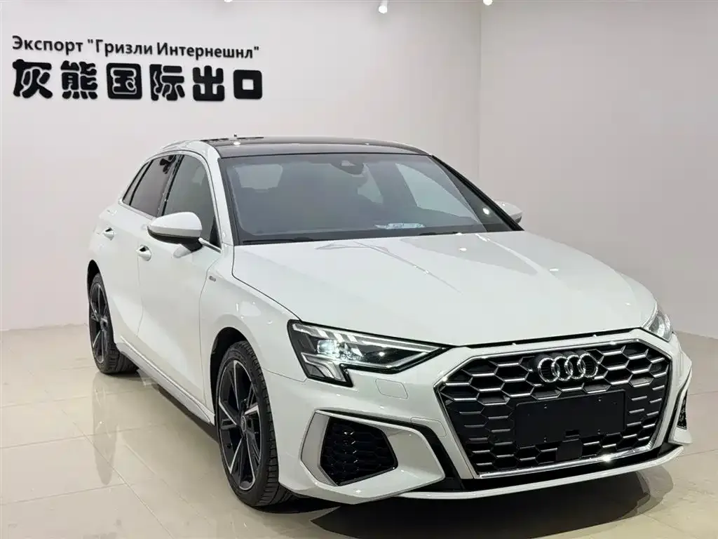 Audi A3 2023 из CN, фото 10