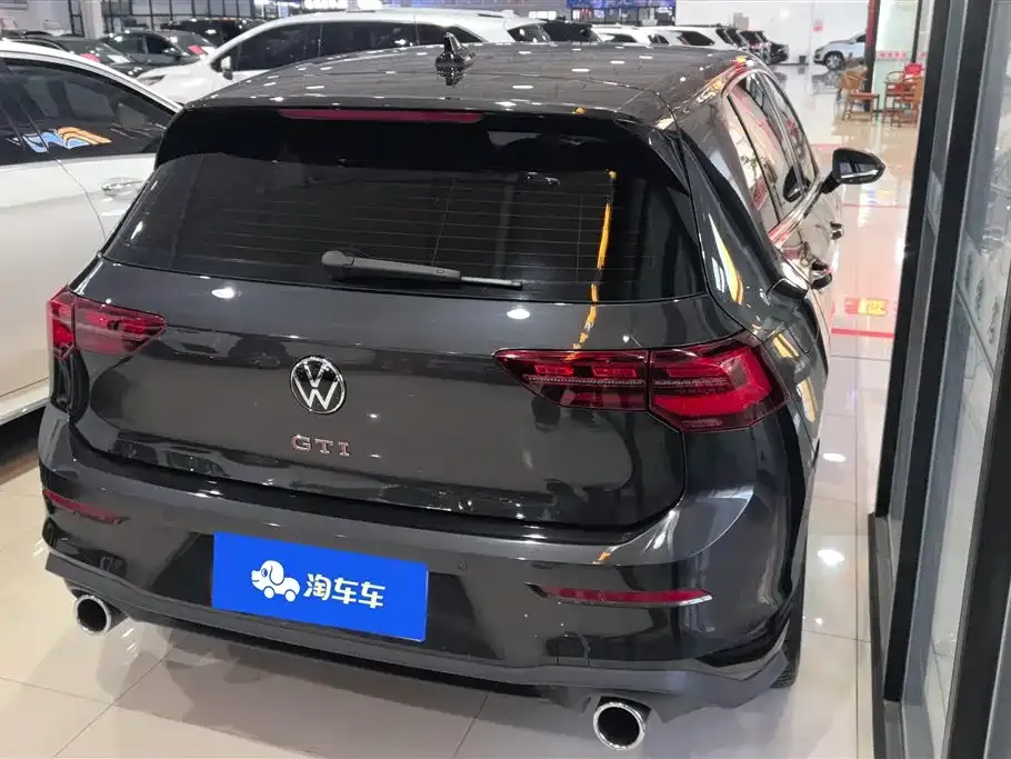 Volkswagen Golf GTI — фото 8