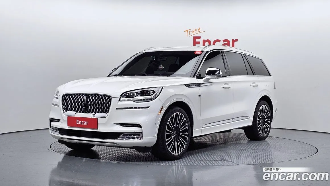 Lincoln Aviator
