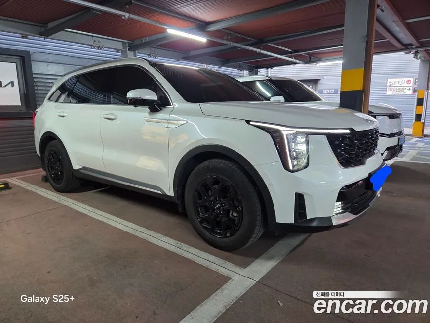 Kia Sorento — фото 5