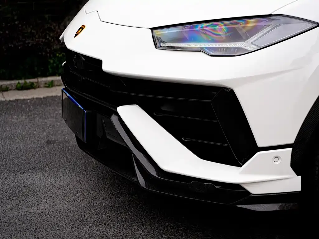 Lamborghini Urus — фото 9