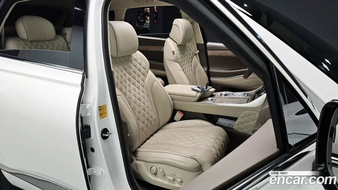 Genesis GV80 — фото 10