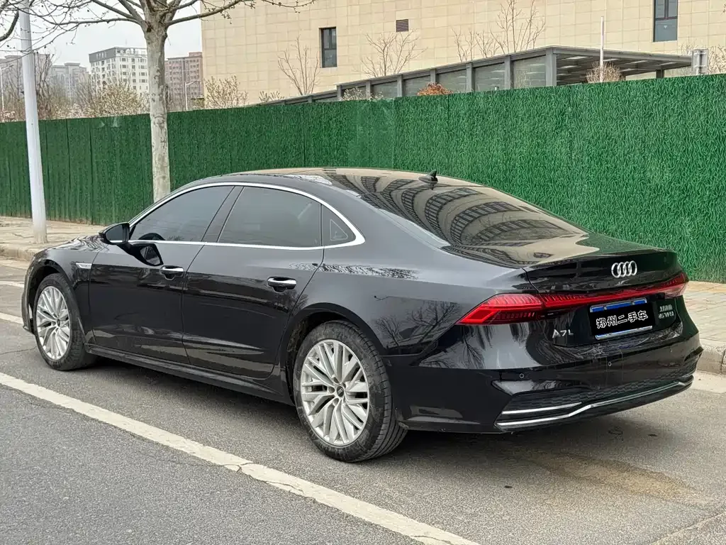 Audi A7L — фото 4