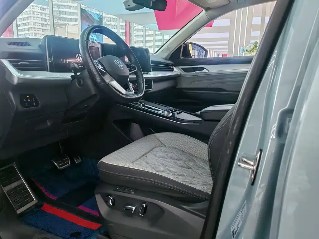 Volkswagen Tavendor 2024 из CN, фото 7