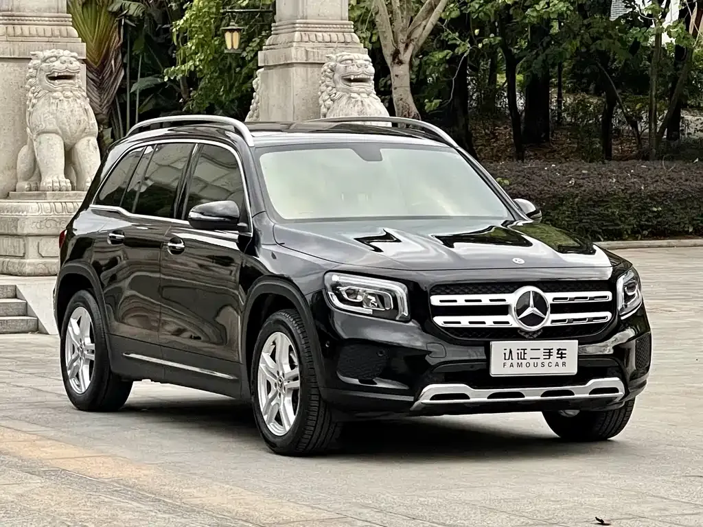 Mercedes-Benz GLB — фото 7