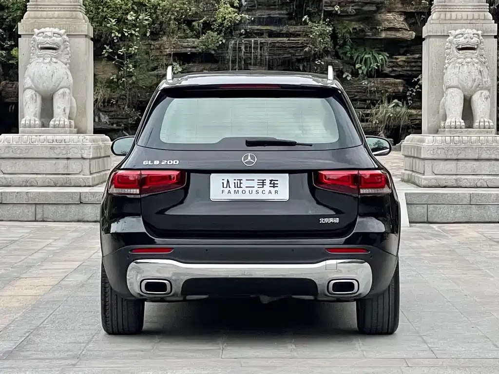 Mercedes-Benz GLB — фото 6