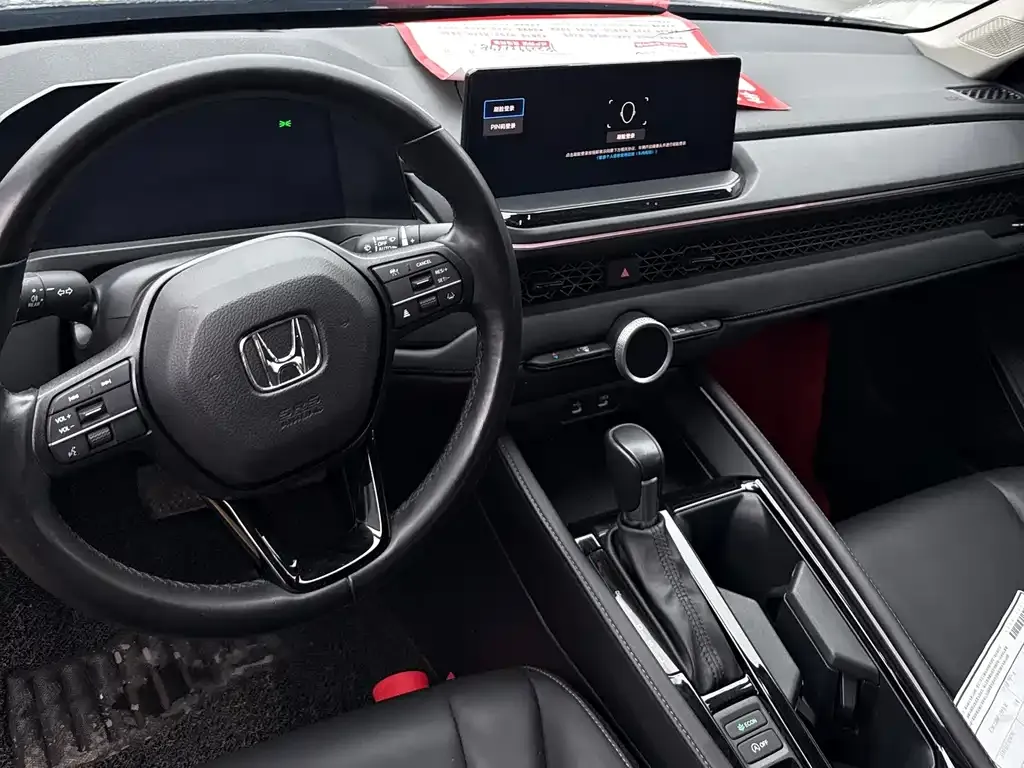 Honda Accord — фото 10