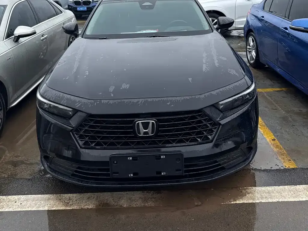 Honda Accord — фото 4