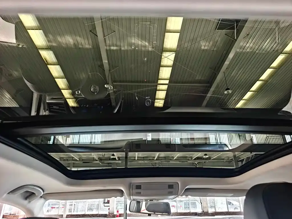 Volkswagen Sagitar 2022 из CN, фото 6