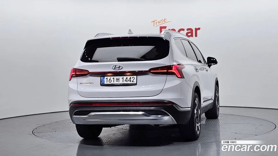 Hyundai Santafe — фото 5