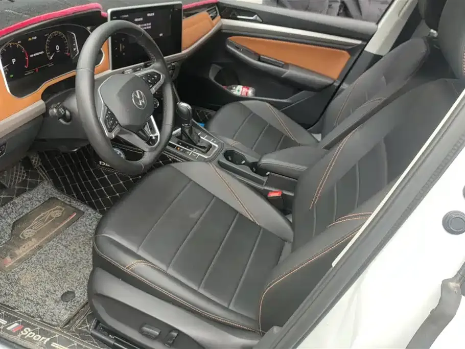 Volkswagen Bora 2024 из CN, фото 7
