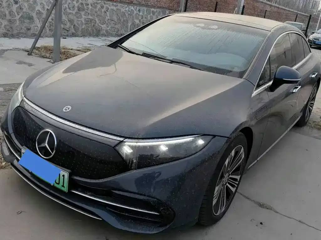 Mercedes-Benz EQS — фото 1